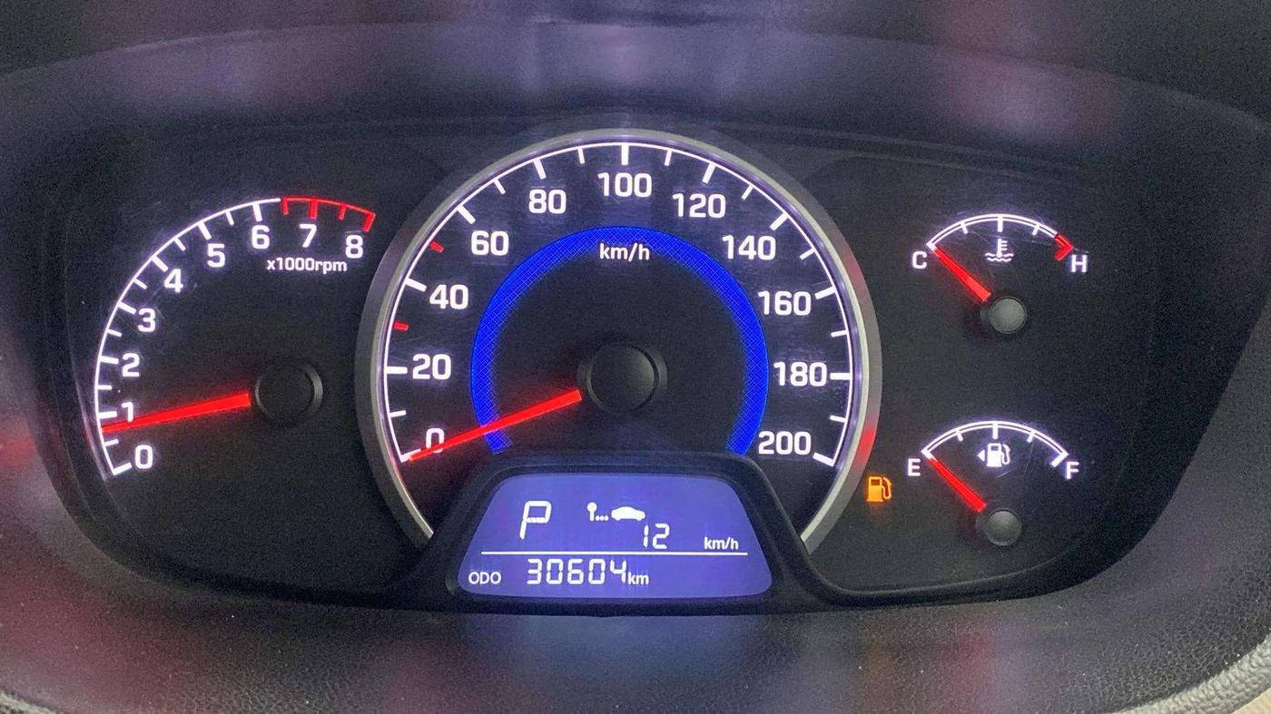 2018 Hyundai Grand i10 SPORTZ AT 1.2 KAPPA VTVT, Petrol, Automatic, 30,669 km, Odometer Image