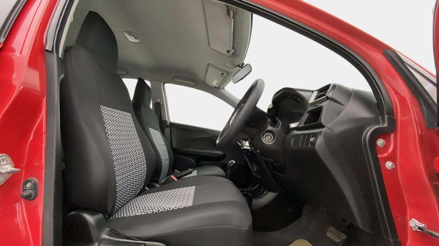 2016 Honda Brio VX AT, Petrol, Automatic, 74,058 km, Right Side Front Door Cabin