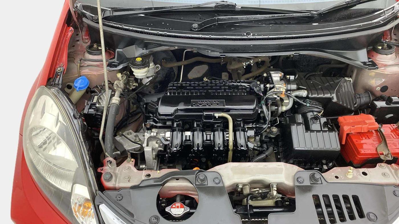 2016 Honda Brio VX AT, Petrol, Automatic, 74,058 km, Engine View - Right