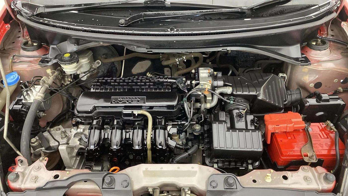 2016 Honda Brio VX AT, Petrol, Automatic, 74,058 km, Engine View