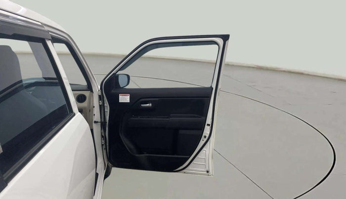 2022 Maruti New Wagon-R VXI CNG 1.0, CNG, Manual, 36,382 km, RHS Front Door