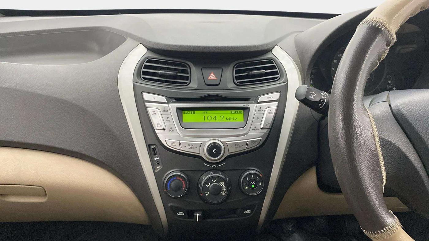 2014 Hyundai Eon D-LITE+, Petrol, Manual, 26,250 km, Air Conditioner