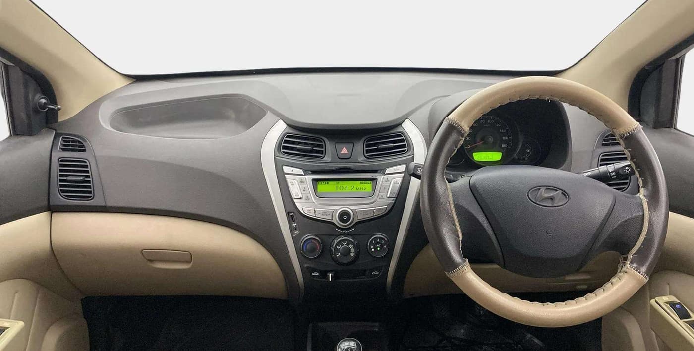 2014 Hyundai Eon D-LITE+, Petrol, Manual, 26,250 km, Dashboard