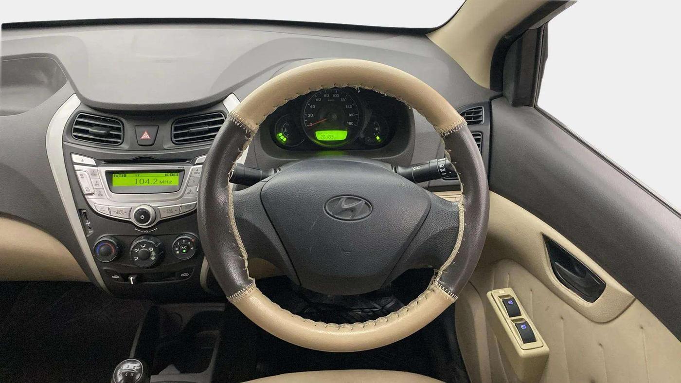 2014 Hyundai Eon D-LITE+, Petrol, Manual, 26,250 km, Steering Wheel Close Up