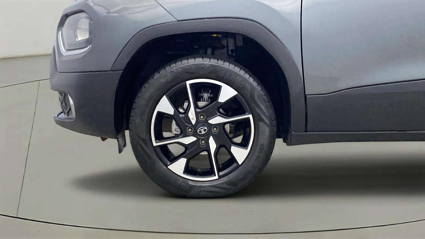 2024 Tata PUNCH CREATIVE  AMT, Petrol, Automatic, 11,842 km, Left Front Wheel