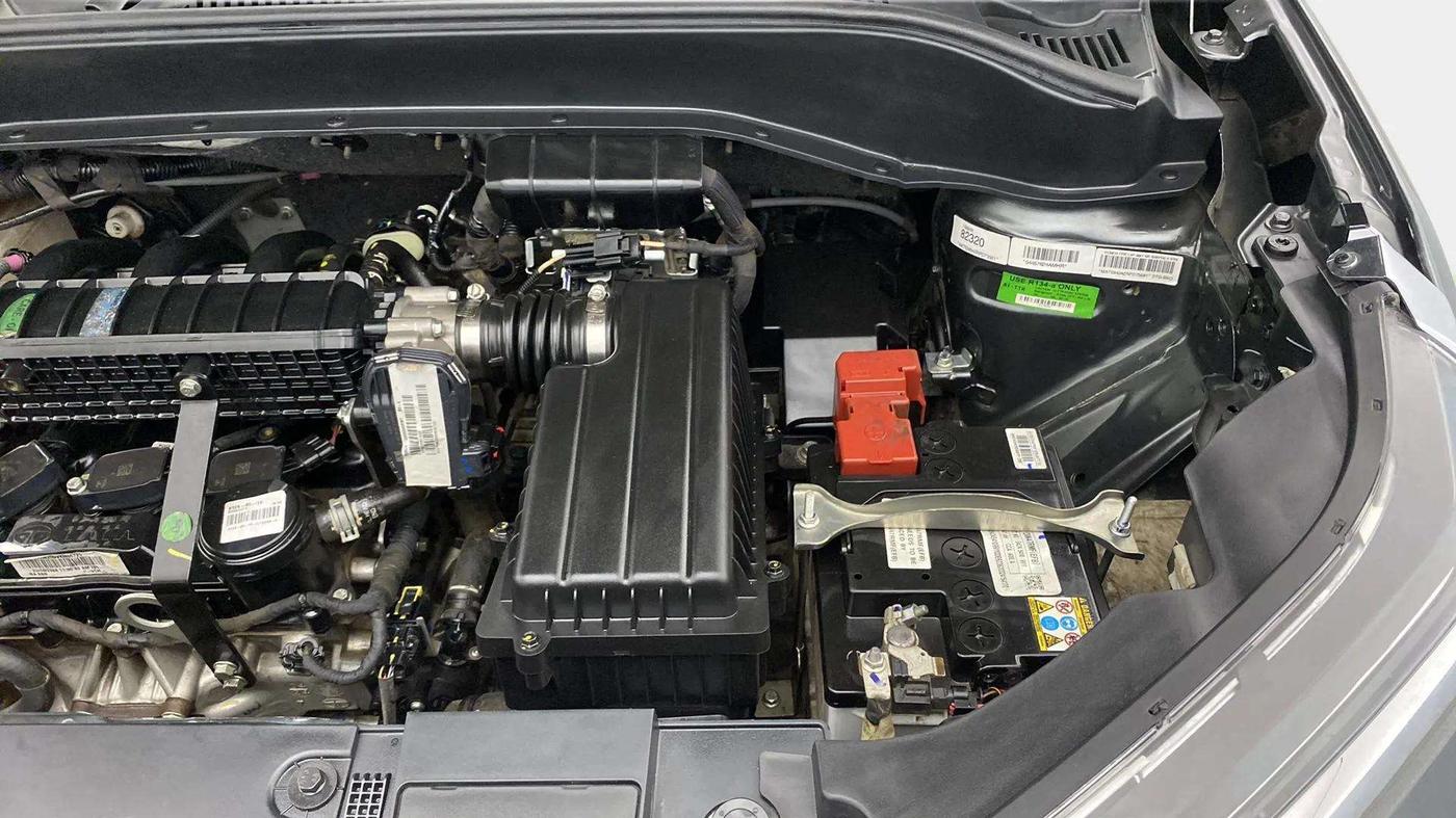2024 Tata PUNCH CREATIVE  AMT, Petrol, Automatic, 11,842 km, Engine View - Left