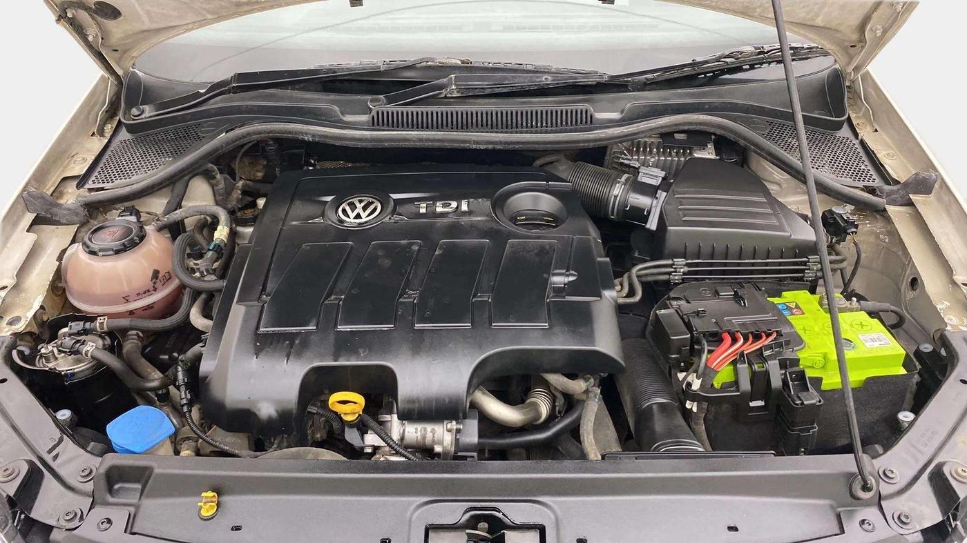 2018 Volkswagen Polo HIGHLINE PLUS 1.5 16 ALLOY, Diesel, Manual, 85,471 km, Engine View