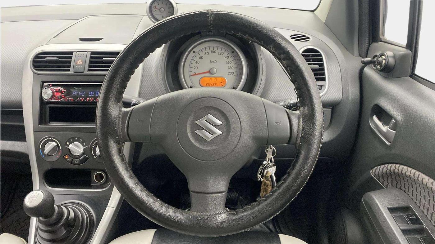 2015 Maruti Ritz VXI, Petrol, Manual, 36,438 km, Steering Wheel Close Up