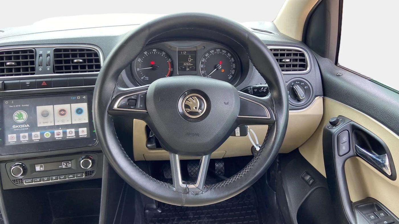 2021 Skoda Rapid STYLE TSI, Petrol, Manual, 30,972 km, Steering Wheel Close Up