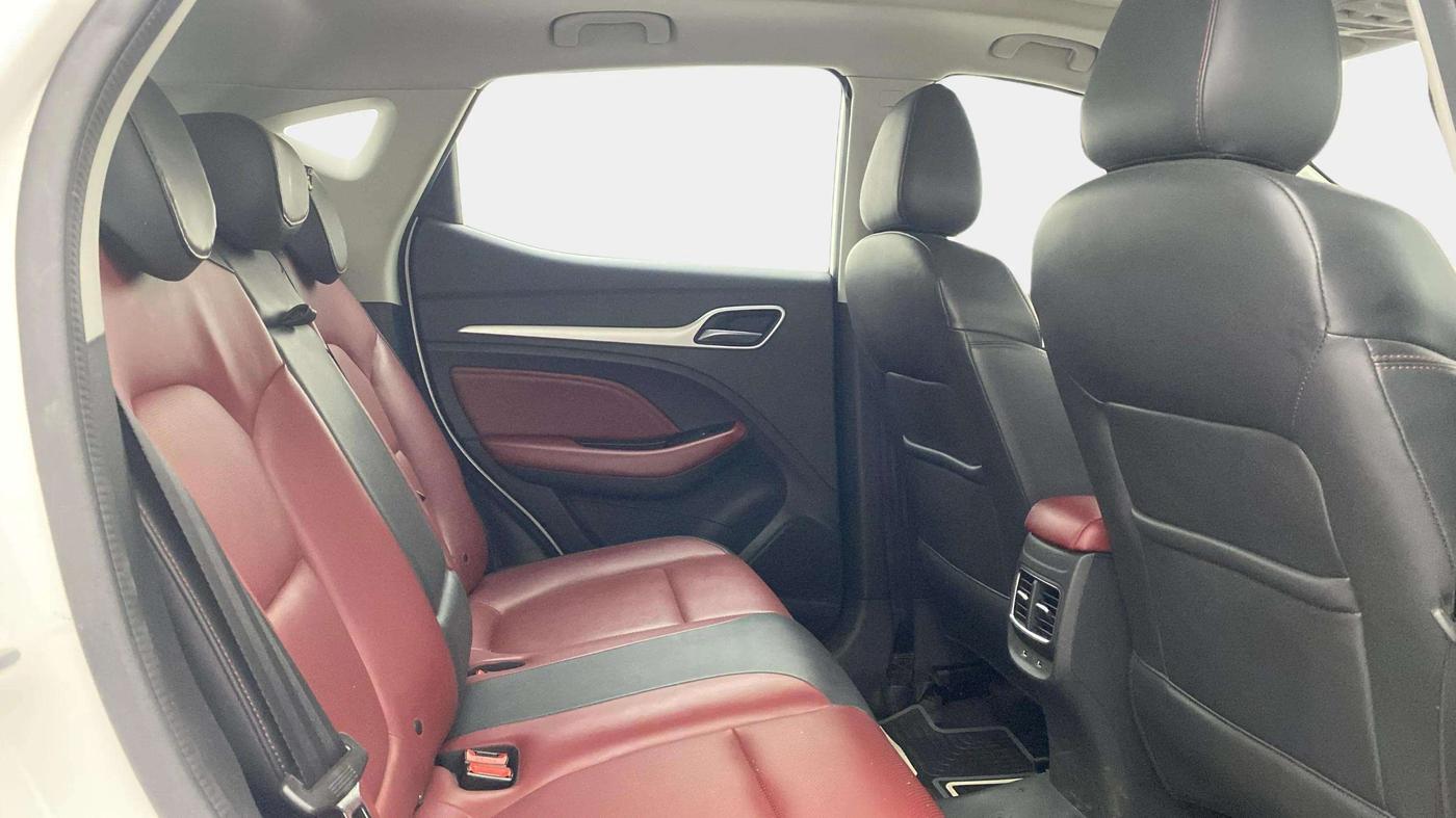 2022 MG ASTOR SAVVY 1.5 CVT S RED, Petrol, Automatic, 16,915 km, Right Side Rear Door Cabin