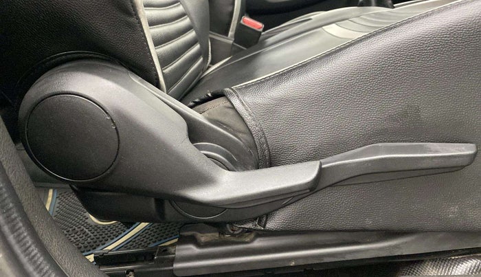 2020 Maruti Baleno ZETA PETROL 1.2, Petrol, Manual, 74,284 km, Driver Side Adjustment Panel