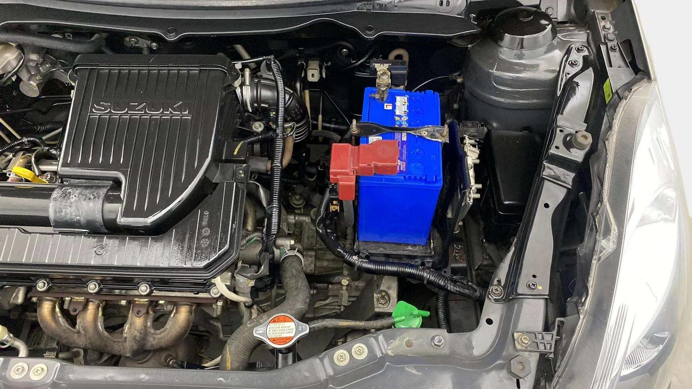 2017 Maruti Swift Dzire VXI, Petrol, Manual, 35,594 km, Engine View - Left