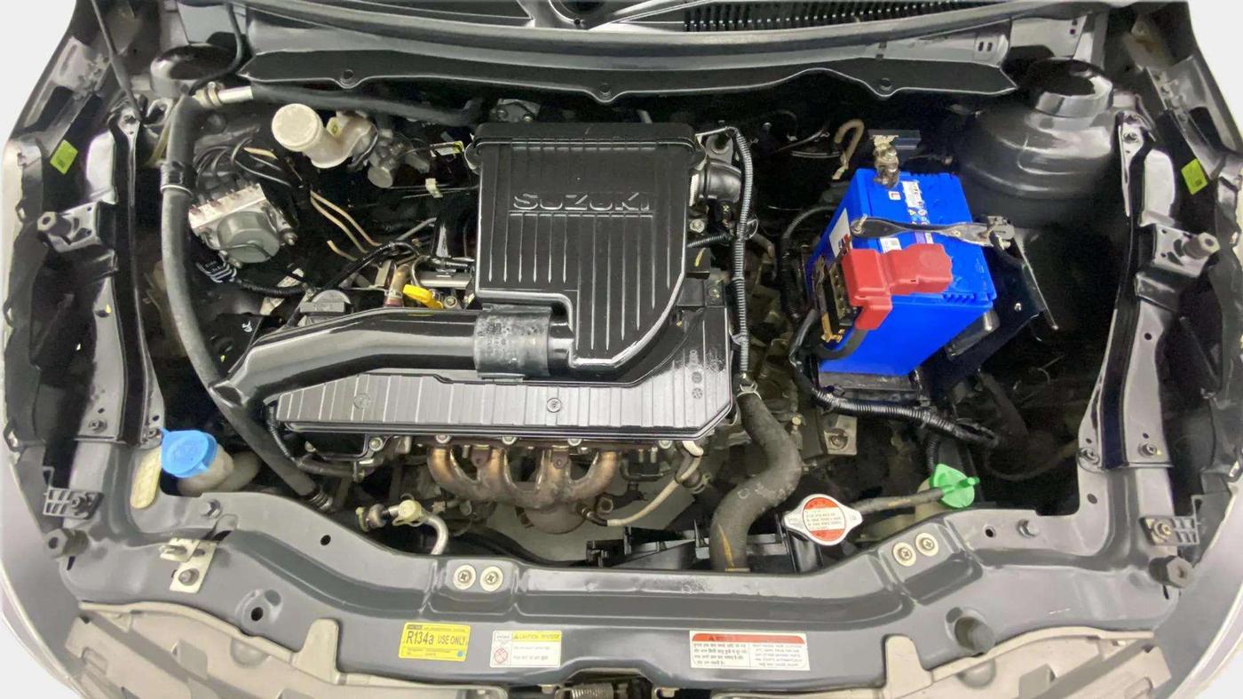 2017 Maruti Swift Dzire VXI, Petrol, Manual, 35,594 km, Engine View
