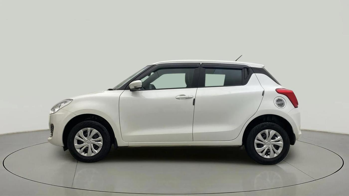 2023 Maruti Swift VXI, Petrol, Manual, 17,684 km, Left Side