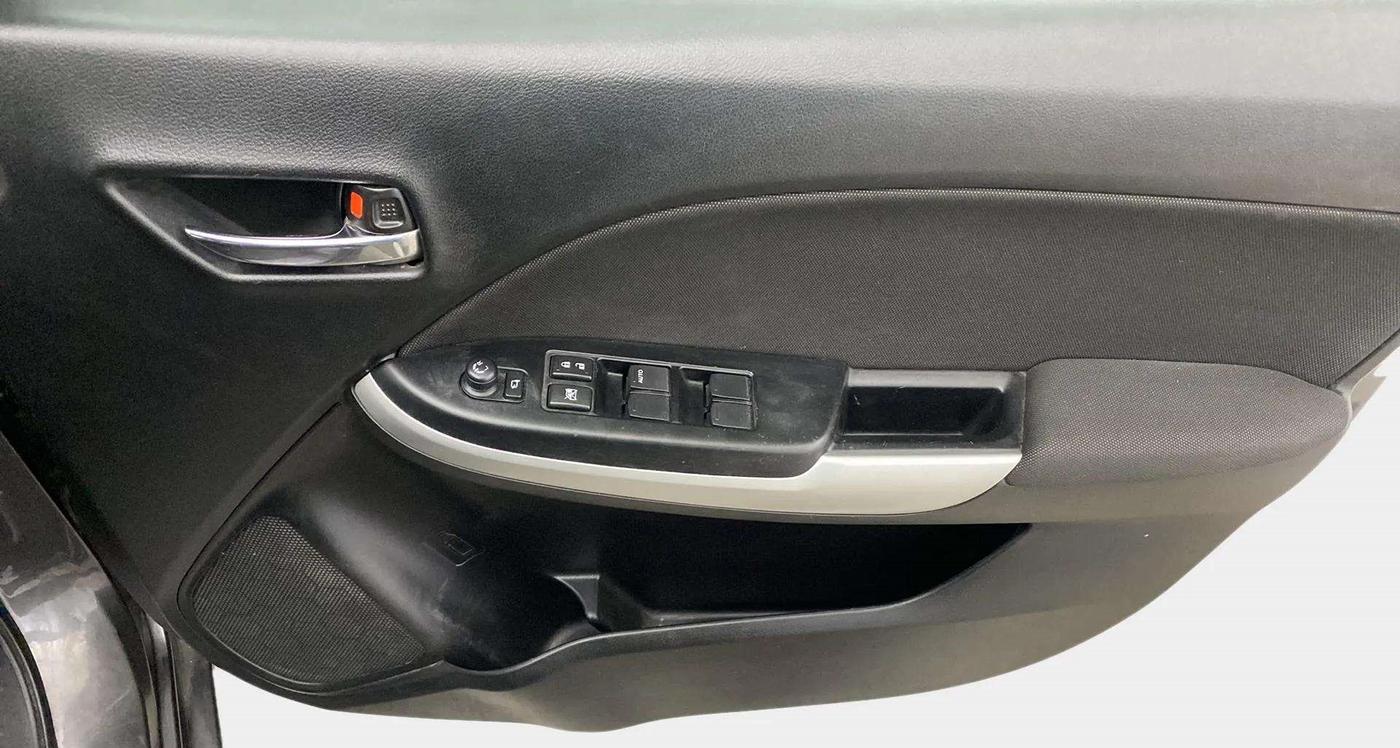 2018 Maruti Baleno ALPHA PETROL 1.2, Petrol, Manual, 52,698 km, Driver Side Door Panels Control