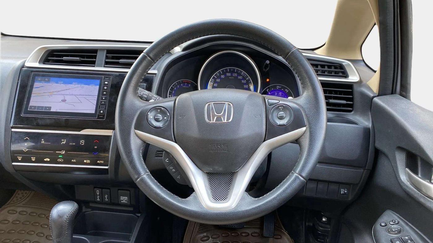 2019 Honda Jazz 1.2L I-VTEC VX CVT, Petrol, Automatic, 19,455 km, Steering Wheel Close Up