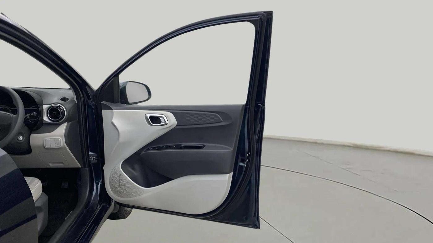 2022 Hyundai GRAND I10 NIOS SPORTZ AMT 1.2 KAPPA VTVT, Petrol, Automatic, 12,930 km, RHS Front Door