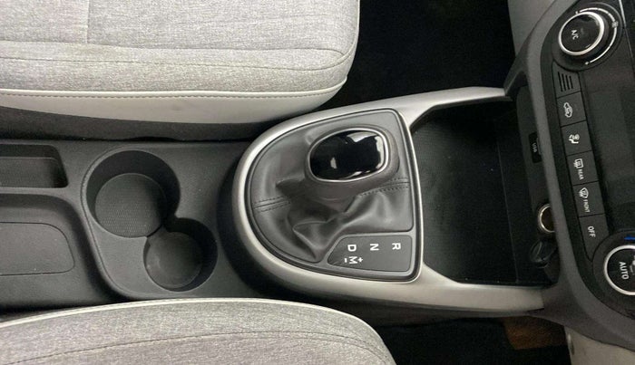 2022 Hyundai GRAND I10 NIOS SPORTZ AMT 1.2 KAPPA VTVT, Petrol, Automatic, 12,930 km, Gear Lever