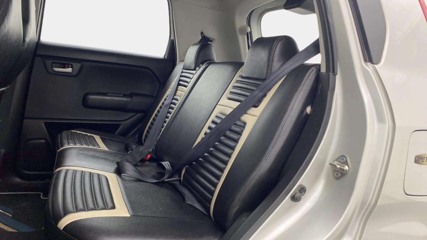 2021 Maruti New Wagon-R ZXI 1.2, Petrol, Manual, 14,220 km, Right Side Rear Door Cabin