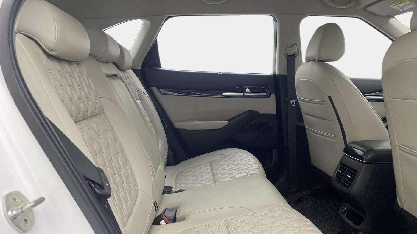2019 KIA SELTOS HTX IVT 1.5 PETROL, Petrol, Automatic, 34,139 km, Right Side Rear Door Cabin