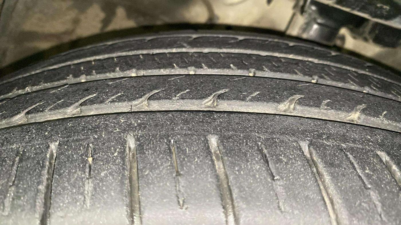 2019 KIA SELTOS HTX IVT 1.5 PETROL, Petrol, Automatic, 34,139 km, Right Front Tyre Tread