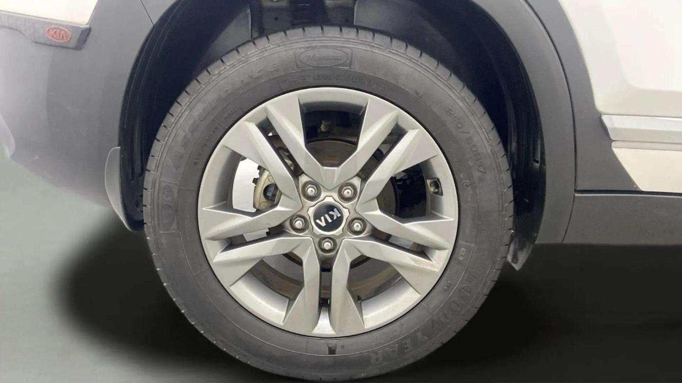 2019 KIA SELTOS HTX IVT 1.5 PETROL, Petrol, Automatic, 34,139 km, Right Rear Wheel