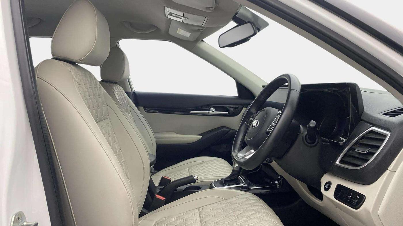 2019 KIA SELTOS HTX IVT 1.5 PETROL, Petrol, Automatic, 34,139 km, Right Side Front Door Cabin