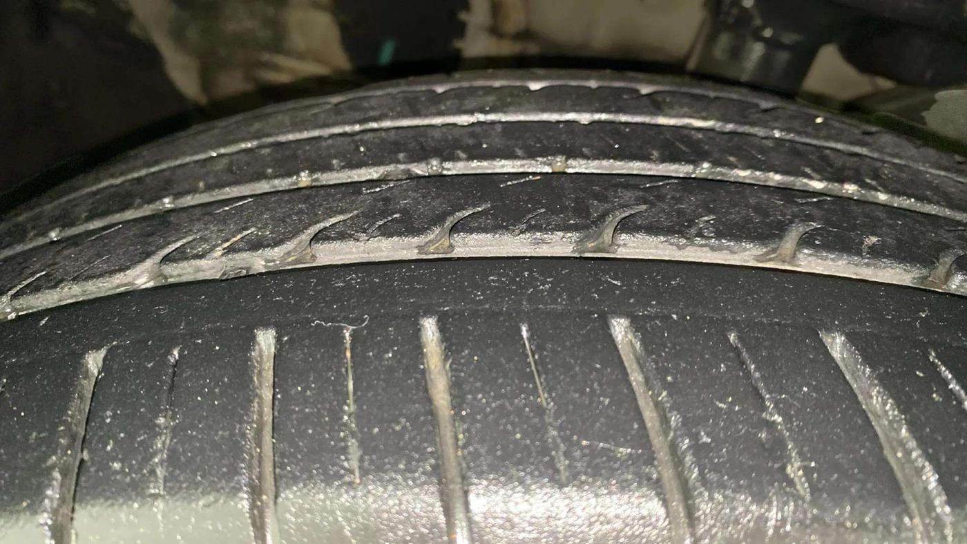 2019 KIA SELTOS HTX IVT 1.5 PETROL, Petrol, Automatic, 34,139 km, Left Front Tyre Tread