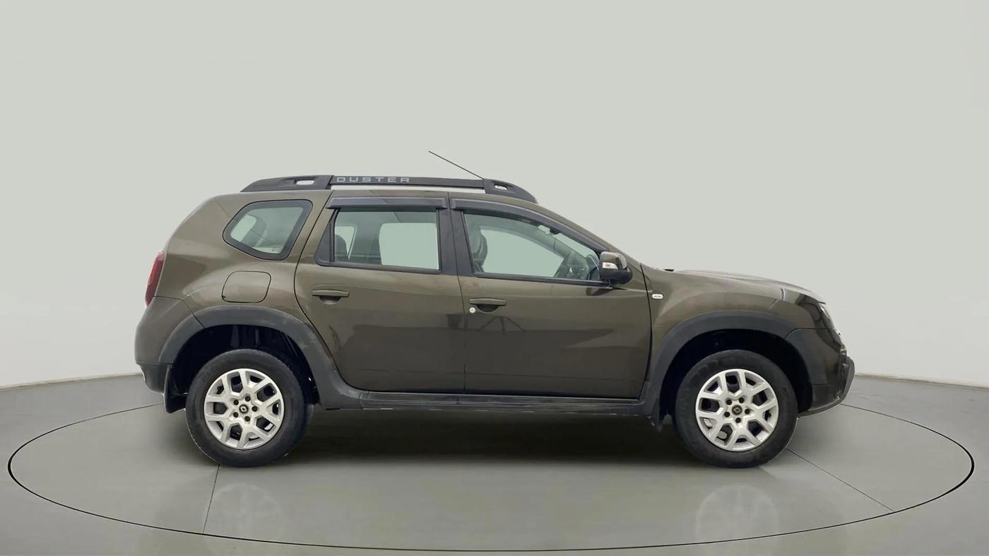 2019 Renault Duster 85 PS RXS MT DIESEL, Diesel, Manual, 56,133 km, Right Side View