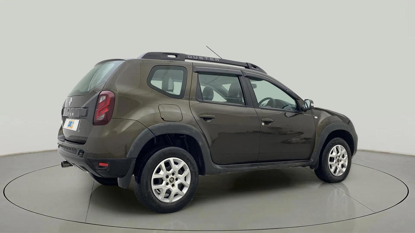 2019 Renault Duster 85 PS RXS MT DIESEL, Diesel, Manual, 56,133 km, Right Back Diagonal