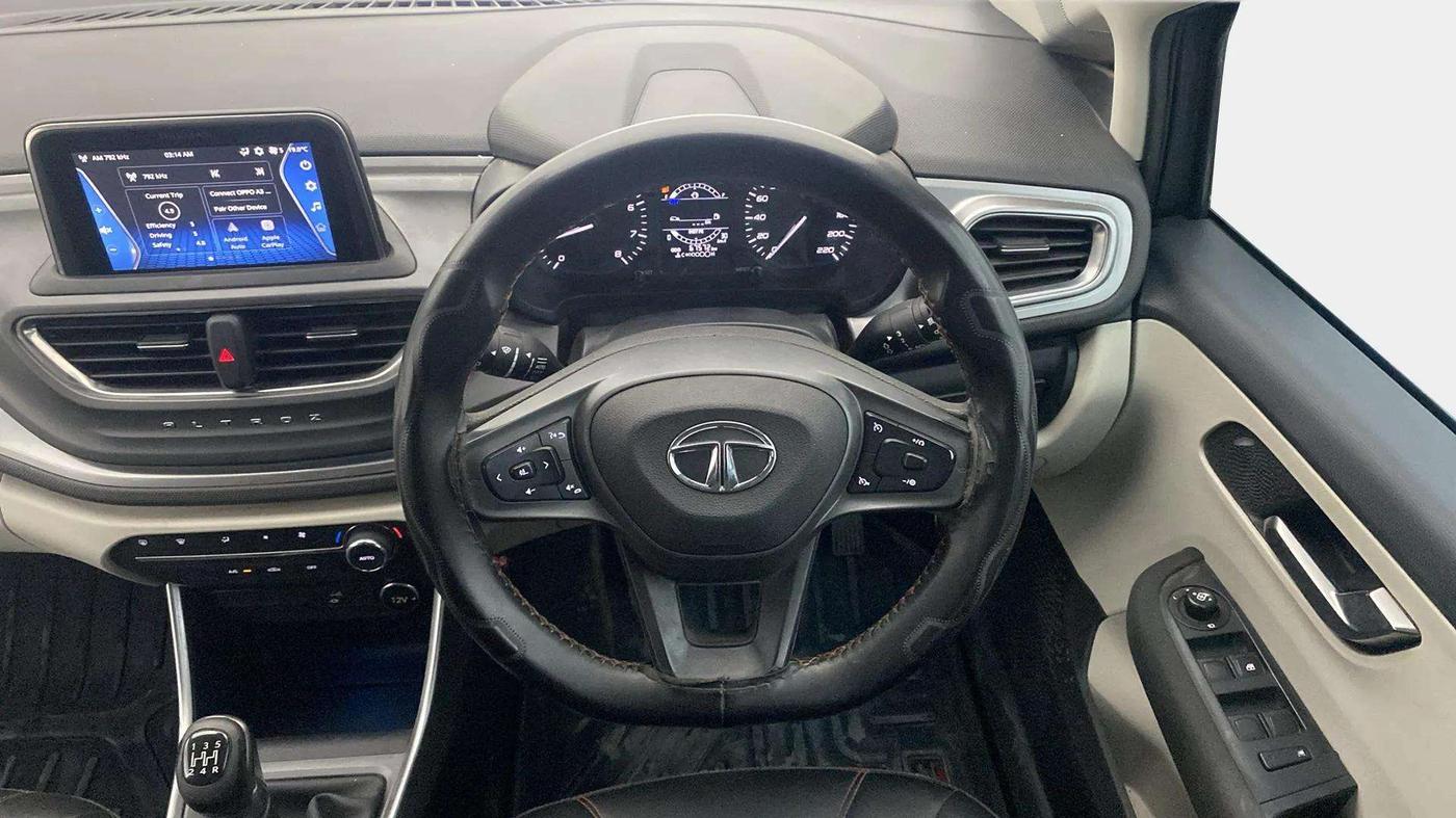 2022 Tata ALTROZ XZ DIESEL, Diesel, Manual, 67,563 km, Steering Wheel Close Up