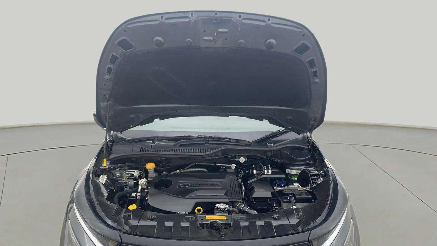 2022 Tata ALTROZ XZ DIESEL, Diesel, Manual, 67,563 km, Open Bonet