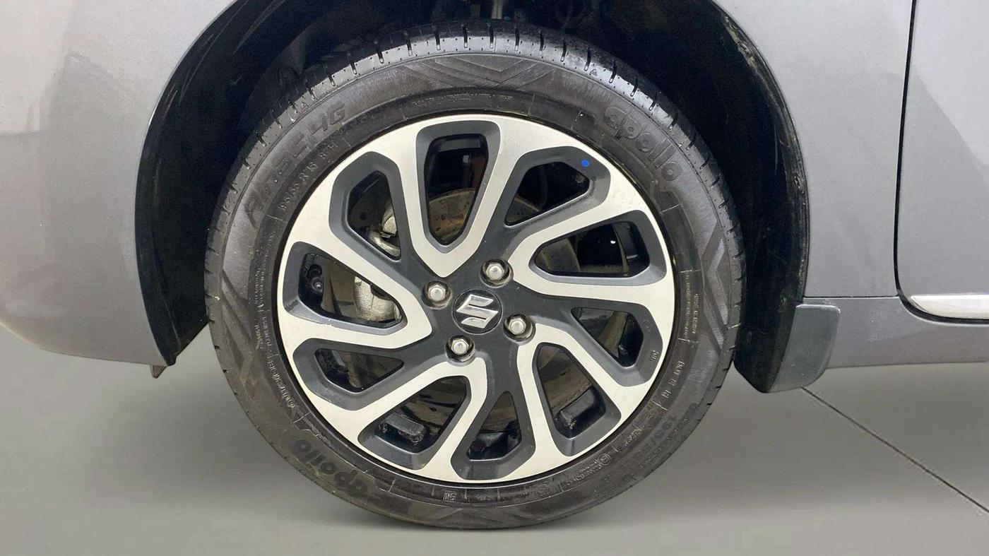 2022 Maruti Baleno ALPHA 1.2 AGS, Petrol, Automatic, 4,397 km, Left Front Wheel