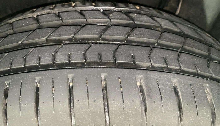 2022 Maruti Baleno ALPHA 1.2 AGS, Petrol, Automatic, 4,397 km, Left Rear Tyre Tread