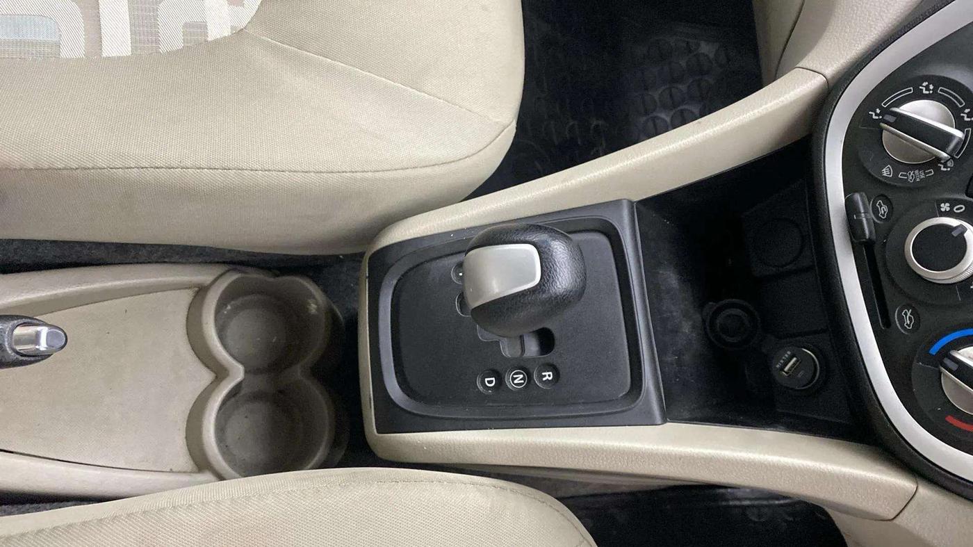 2017 Maruti Celerio VXI AMT, Petrol, Automatic, 71,266 km, Gear Lever