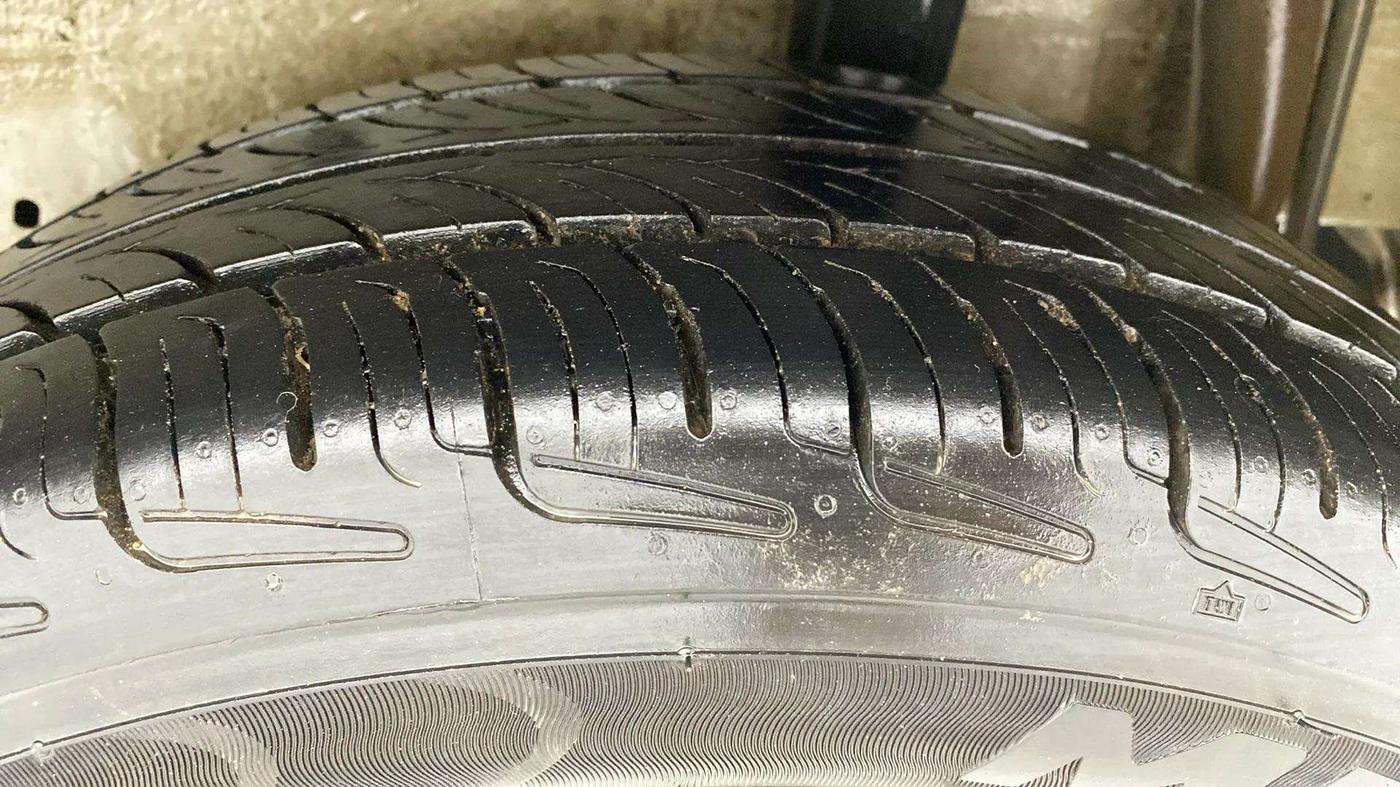 2018 Maruti Celerio ZXI, Petrol, Manual, 60,399 km, Left Rear Tyre Tread