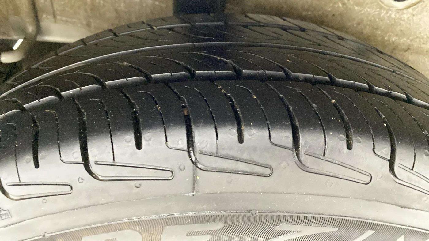2018 Maruti Celerio ZXI, Petrol, Manual, 60,399 km, Right Rear Tyre Tread