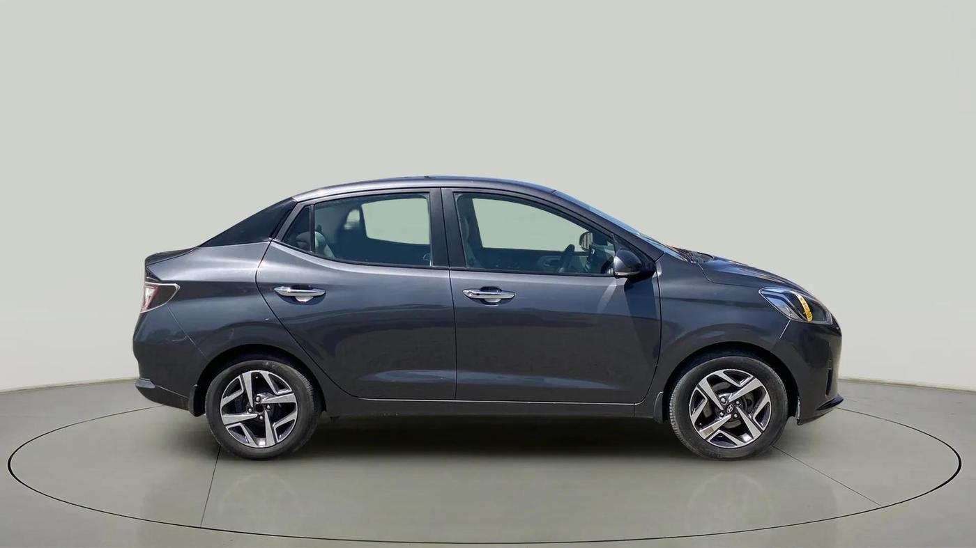 2022 Hyundai AURA SX 1.2 (O), Petrol, Manual, 38,433 km, Right Side View