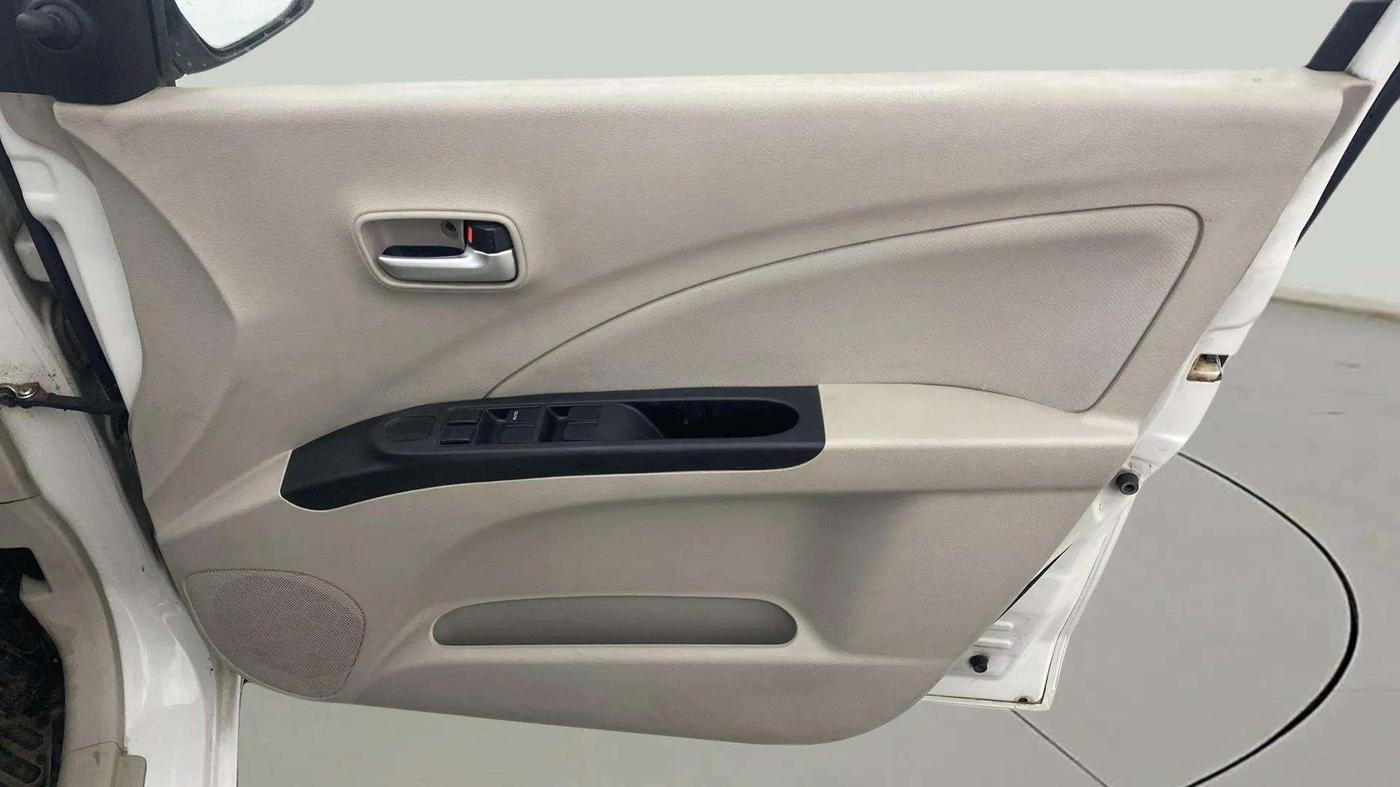 2018 Maruti Celerio VXI (O) CNG, CNG, Manual, 91,455 km, Driver Side Door Panels Control