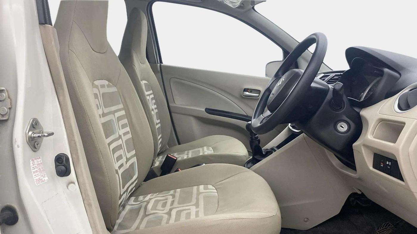 2018 Maruti Celerio VXI (O) CNG, CNG, Manual, 91,455 km, Right Side Front Door Cabin