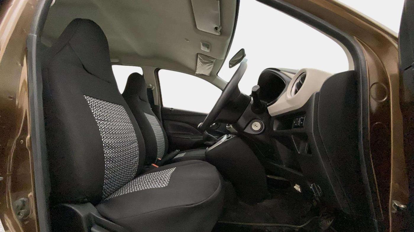 2018 Datsun Go Plus T (O), Petrol, Manual, 65,052 km, Right Side Front Door Cabin