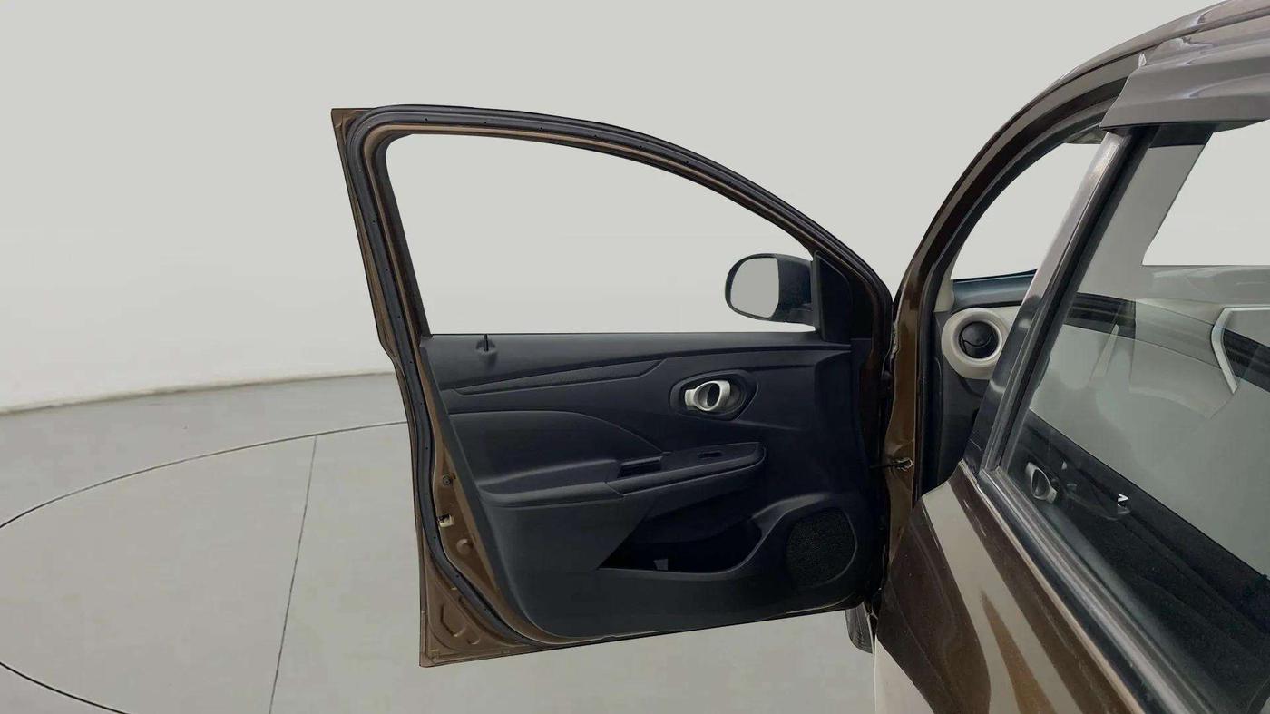 2018 Datsun Go Plus T (O), Petrol, Manual, 65,052 km, LHS Front Door