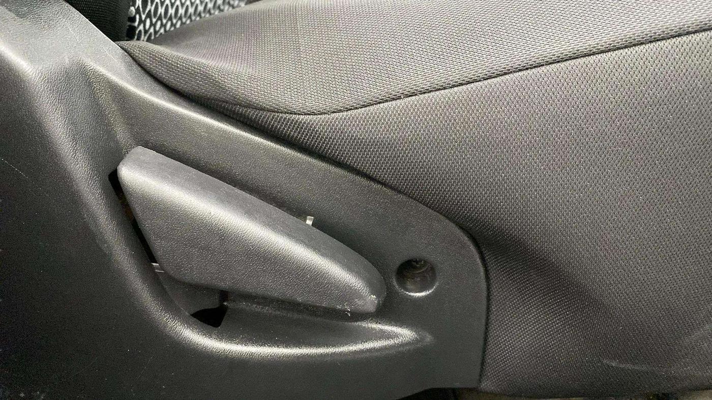 2018 Datsun Go Plus T (O), Petrol, Manual, 65,052 km, Driver Side Adjustment Panel