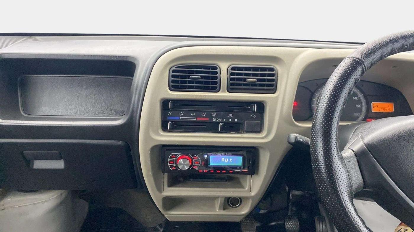 2021 Maruti Eeco 7 STR, Petrol, Manual, 17,924 km, Air Conditioner