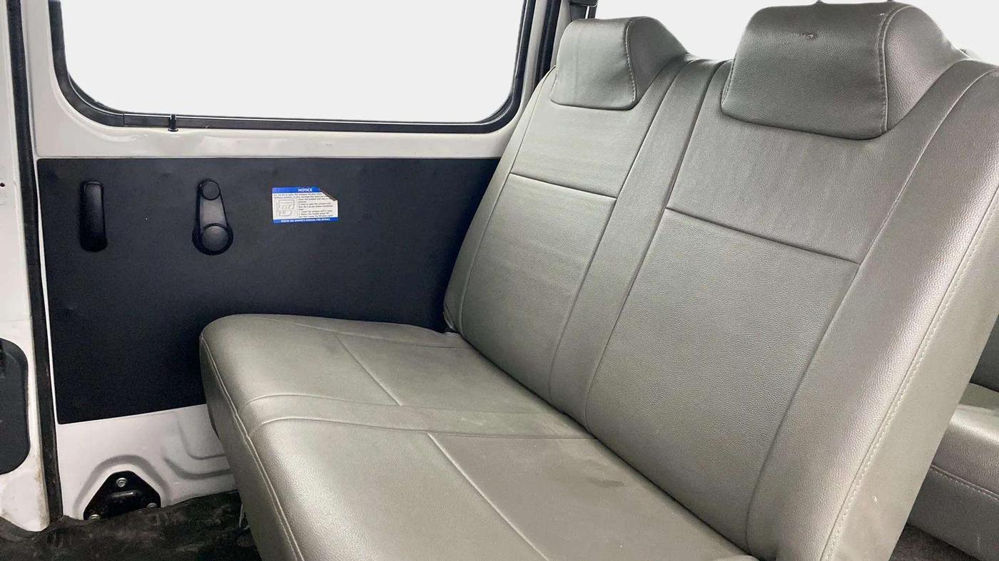 2021 Maruti Eeco 7 STR, Petrol, Manual, 17,924 km, Right Side Rear Door Cabin