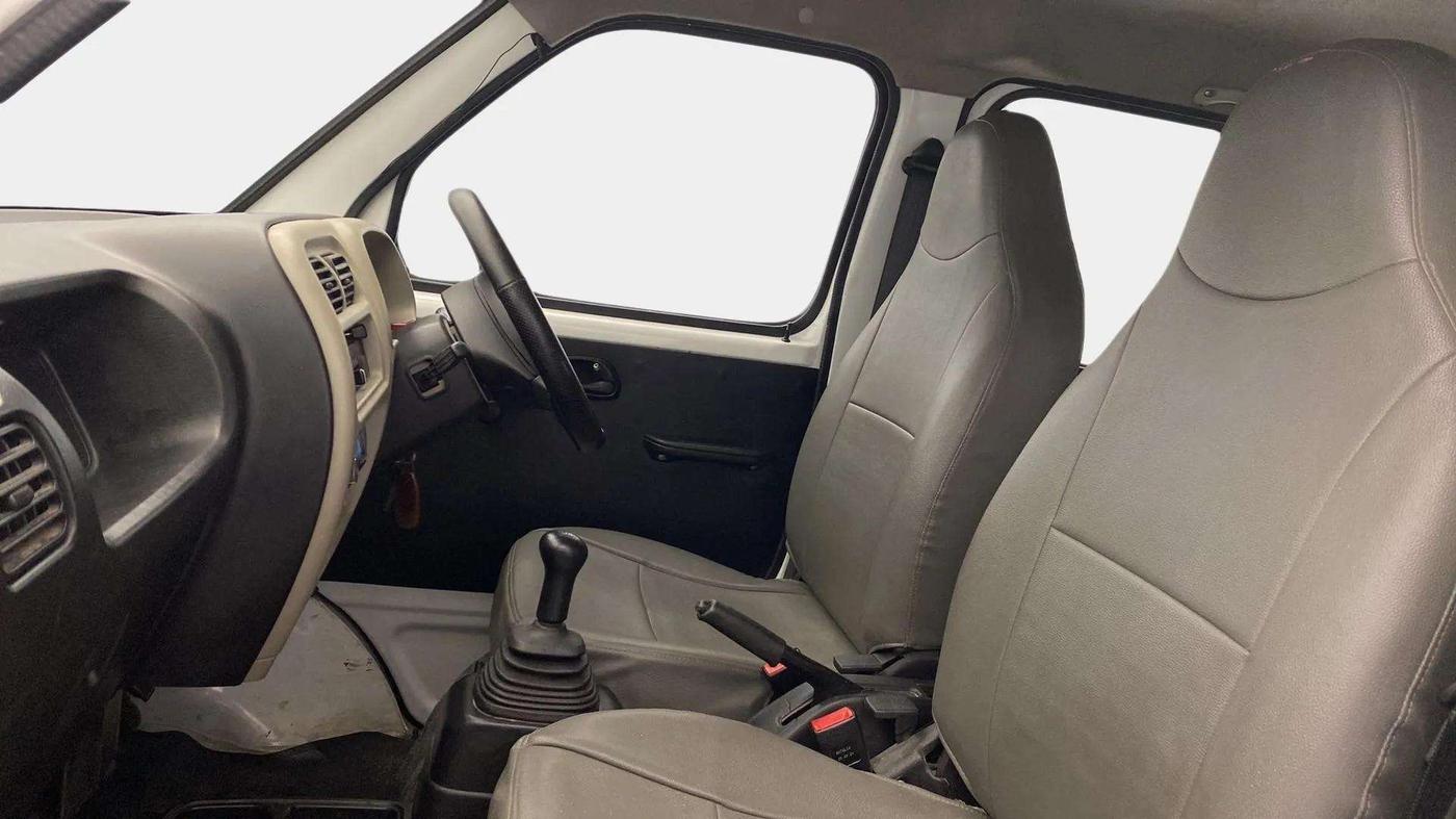 2021 Maruti Eeco 7 STR, Petrol, Manual, 17,924 km, Right Side Front Door Cabin