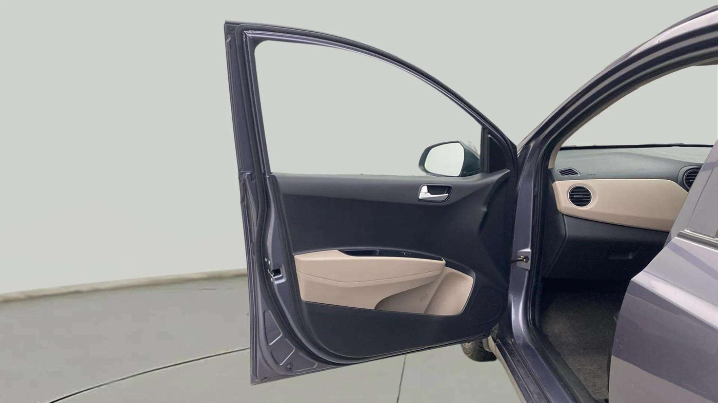 2017 Hyundai Grand i10 ASTA 1.2 KAPPA VTVT, Petrol, Manual, 29,278 km, LHS Front Door