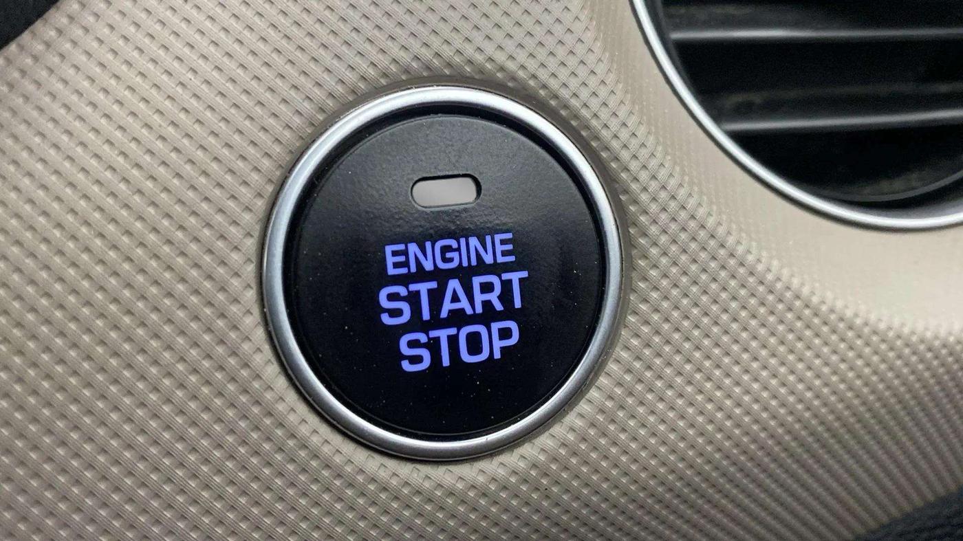 2017 Hyundai Grand i10 ASTA 1.2 KAPPA VTVT, Petrol, Manual, 29,278 km, Keyless Start/ Stop Button