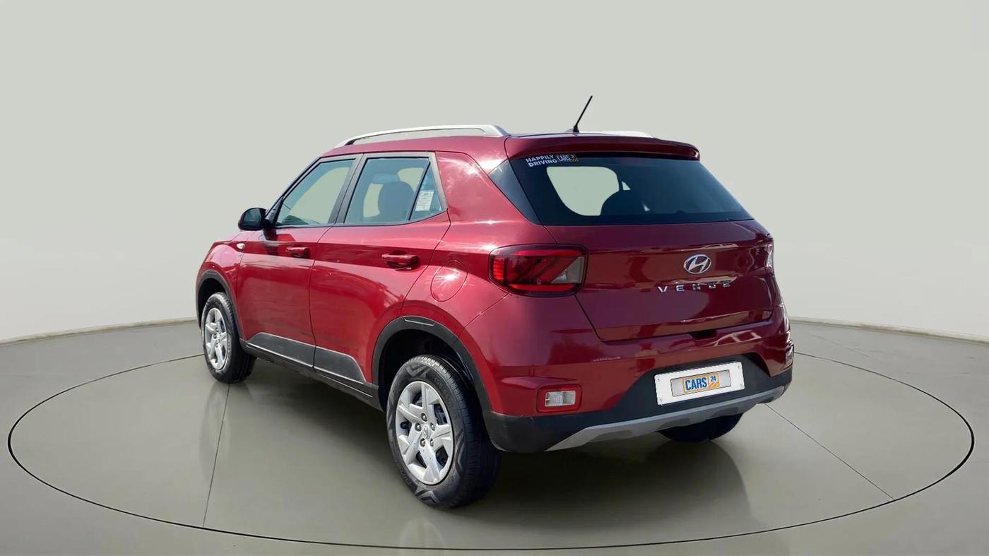 2019 Hyundai VENUE S 1.2, Petrol, Manual, 31,994 km, Left Back Diagonal