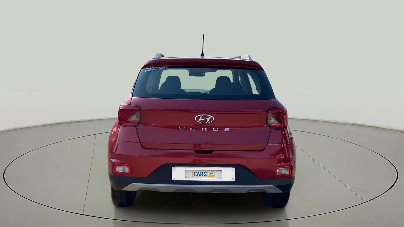 2019 Hyundai VENUE S 1.2, Petrol, Manual, 31,994 km, Back/Rear